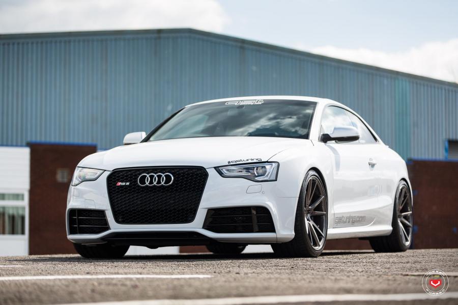  Audi RS5 Coupe on Vossen Wheels (VPS-301) 2017 года  (фото 10 из 48)